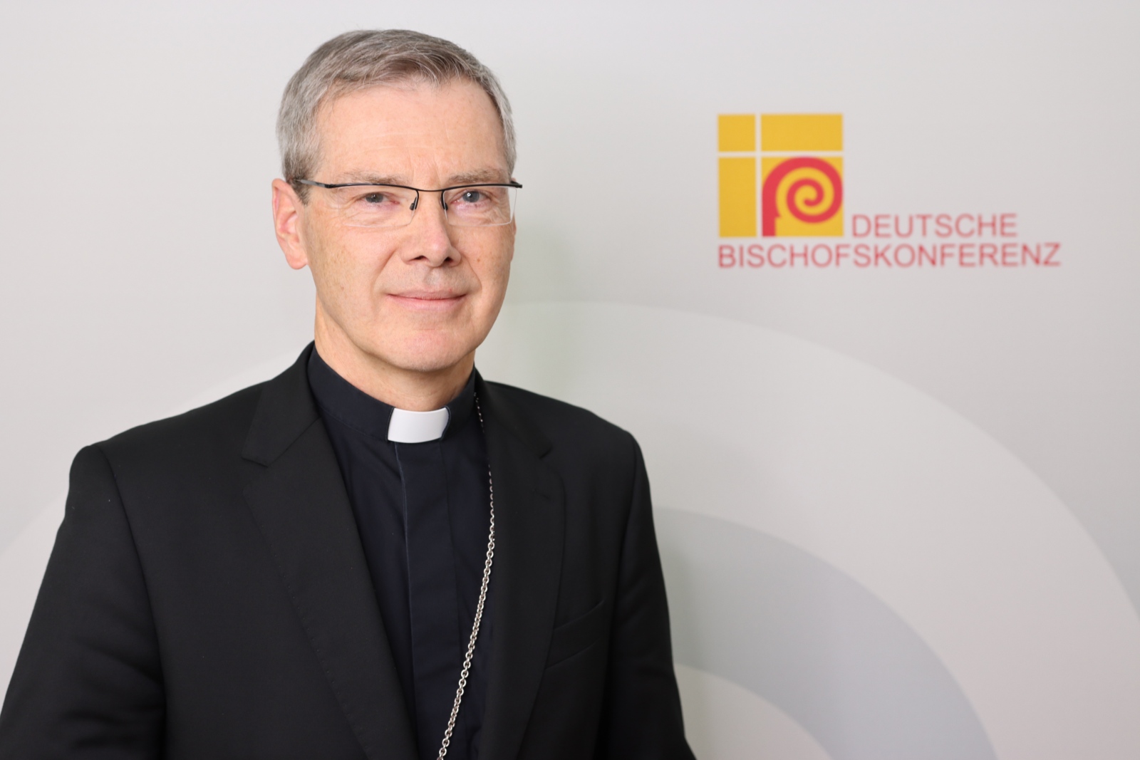 Foto von Bischof Heiner Wilmer SCJ, Vorsitzender der Deutschen Bischofskonferenz (c) © Deutsche Bischofskonferenz / Marko Orlovic Foto von Bischof Heiner Wilmer SCJ, Vorsitzender der Deutschen Bischofskonferenz