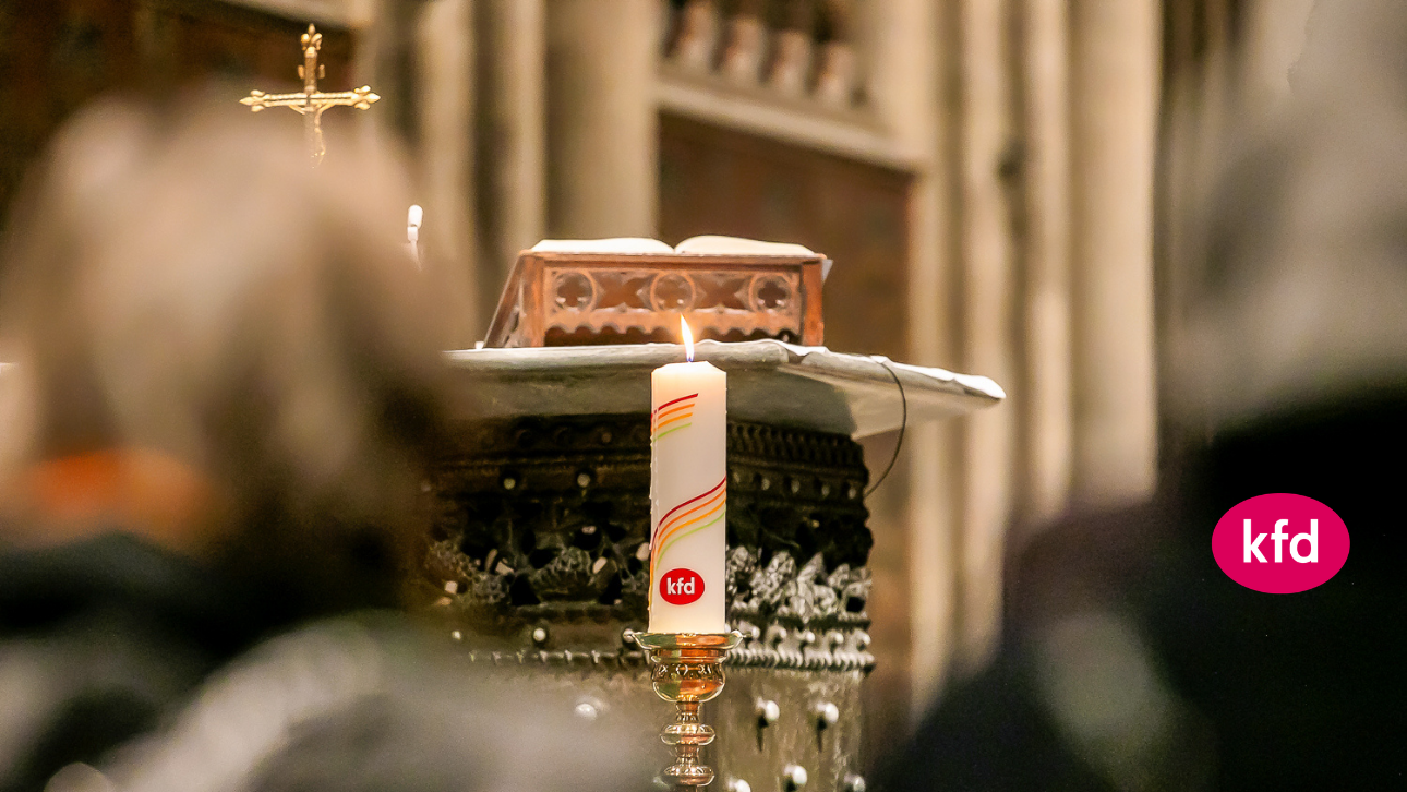kfd-Kerze im Kölner Dom