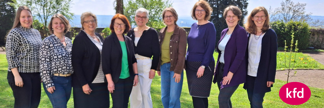 Gruppenfoto kfd DV Köln Vorstand und Mitarbeiterinnen am Strategietag 2026